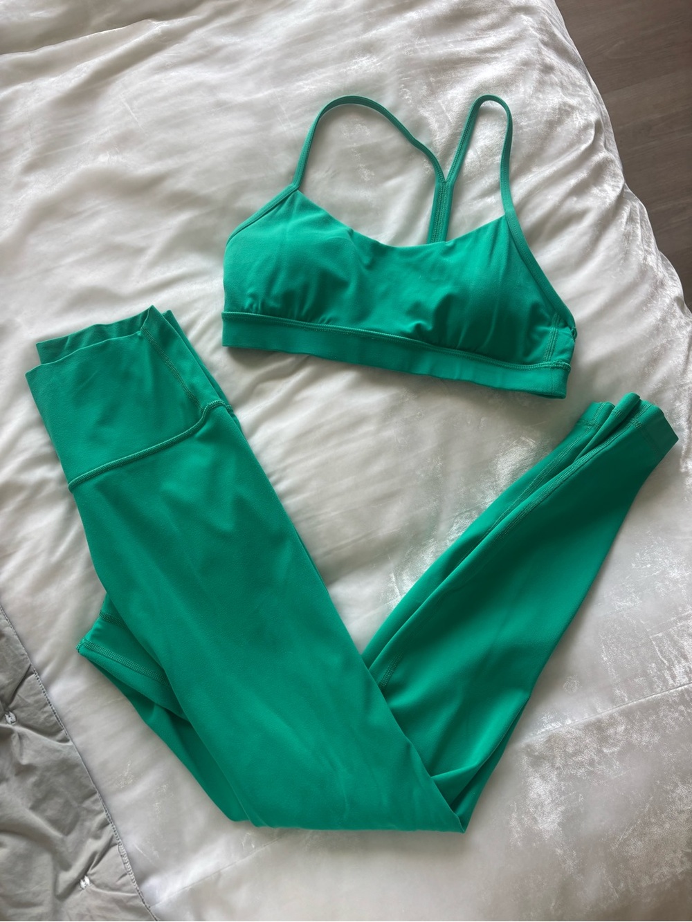 Green LuluLemon Workout Set